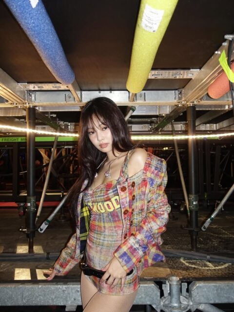 Jennie (BLACKPINK) nghi rò rỉ clip nóng với thiếu gia tập đoàn BMW?- Ảnh 1.