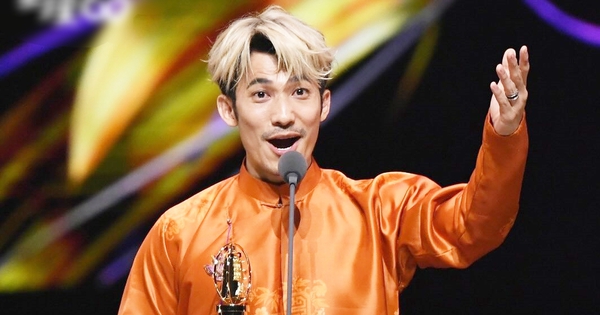 Tuyên bố gây bão MXH Trung Quốc của Liên Bỉnh Phát sau khi lên ngôi Thị đế Kim Chung! snapins ai3746182818327348384 1760846959672332471323 0 0 558 1066 crop 1760846968377790697873jpg