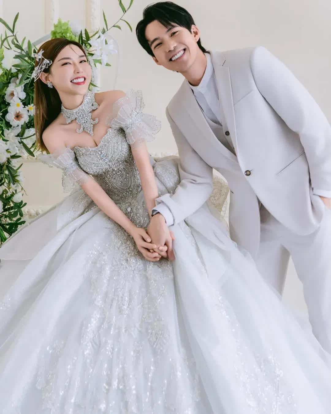 Cặp đôi diễn viên - ca sĩ chính thức kết hôn sau 10 năm yêu, quyết định thay đổi 180 độ chỉ sau 1 cuộc gặp gỡ với gia đình- Ảnh 3.