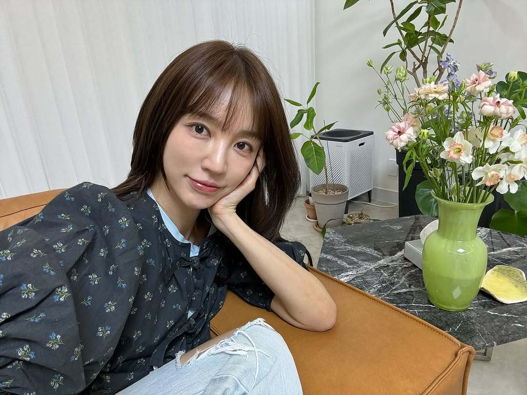 Mỹ nhân mang tiếng bị ghét nhất Hàn Quốc: Tỏa sáng khắp châu Á, tuổi 40 siêu trẻ đẹp, gu thời trang mê đắm- Ảnh 6. Mỹ nhân mang tiếng bị ghét nhất Hàn Quốc: Tỏa sáng khắp châu Á, tuổi 40 siêu trẻ đẹp, gu thời trang mê đắm- Ảnh 6.