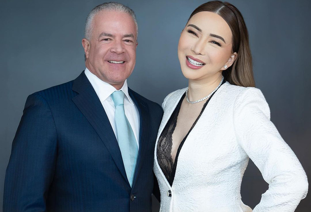 "Bà trùm" Hoa hậu Hoàn vũ: Lọt top 3 người chuyển giới giàu nhất thế giới và cái kết trốn truy nã chui lủi snapinstaapp 422175742 184132790 17641467181532054937517 1764208459264 17642084604861261334186