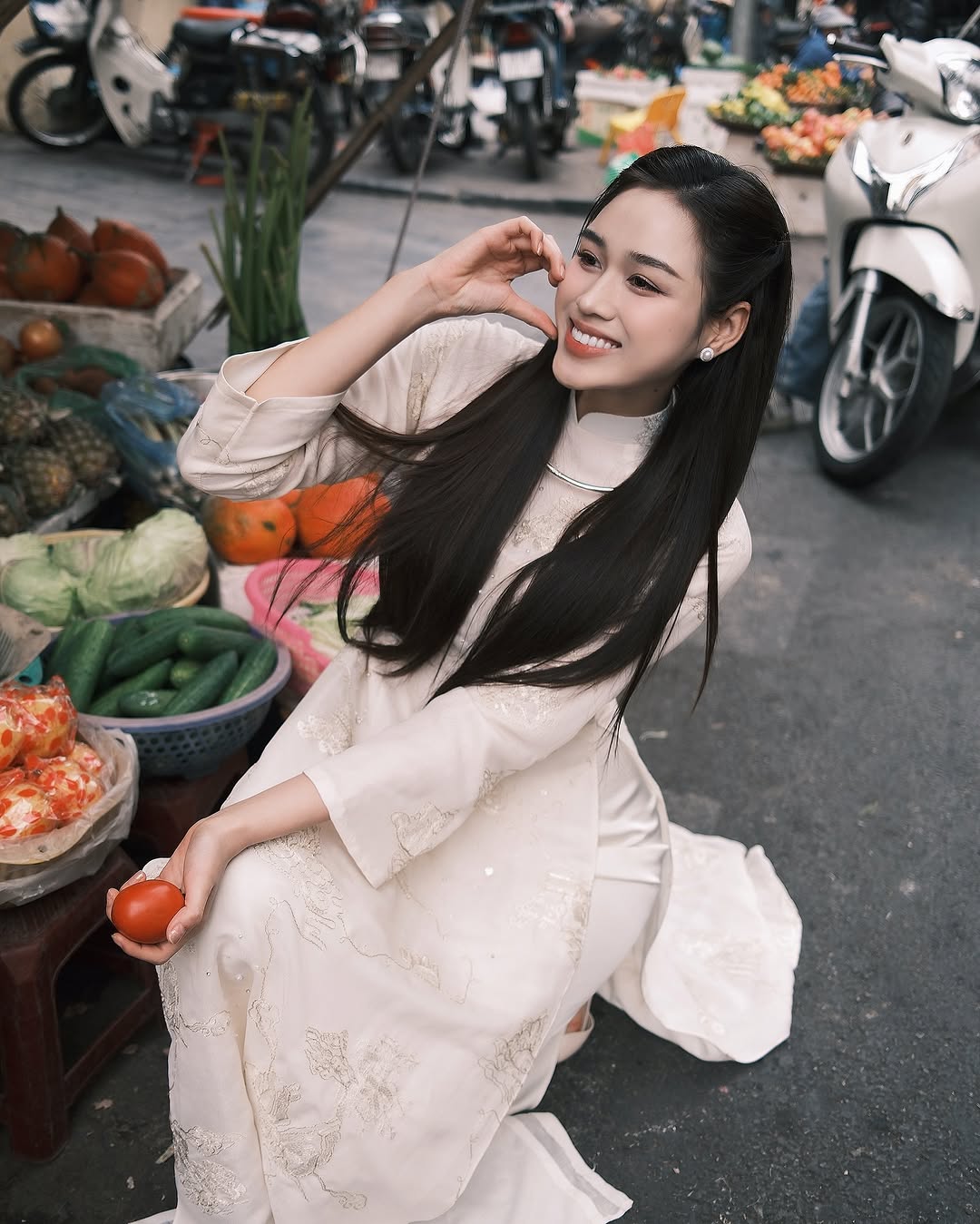 Ngày 30 Tết, nghe nàng hậu tuổi Tỵ Đỗ Thị Hà chia sẻ về