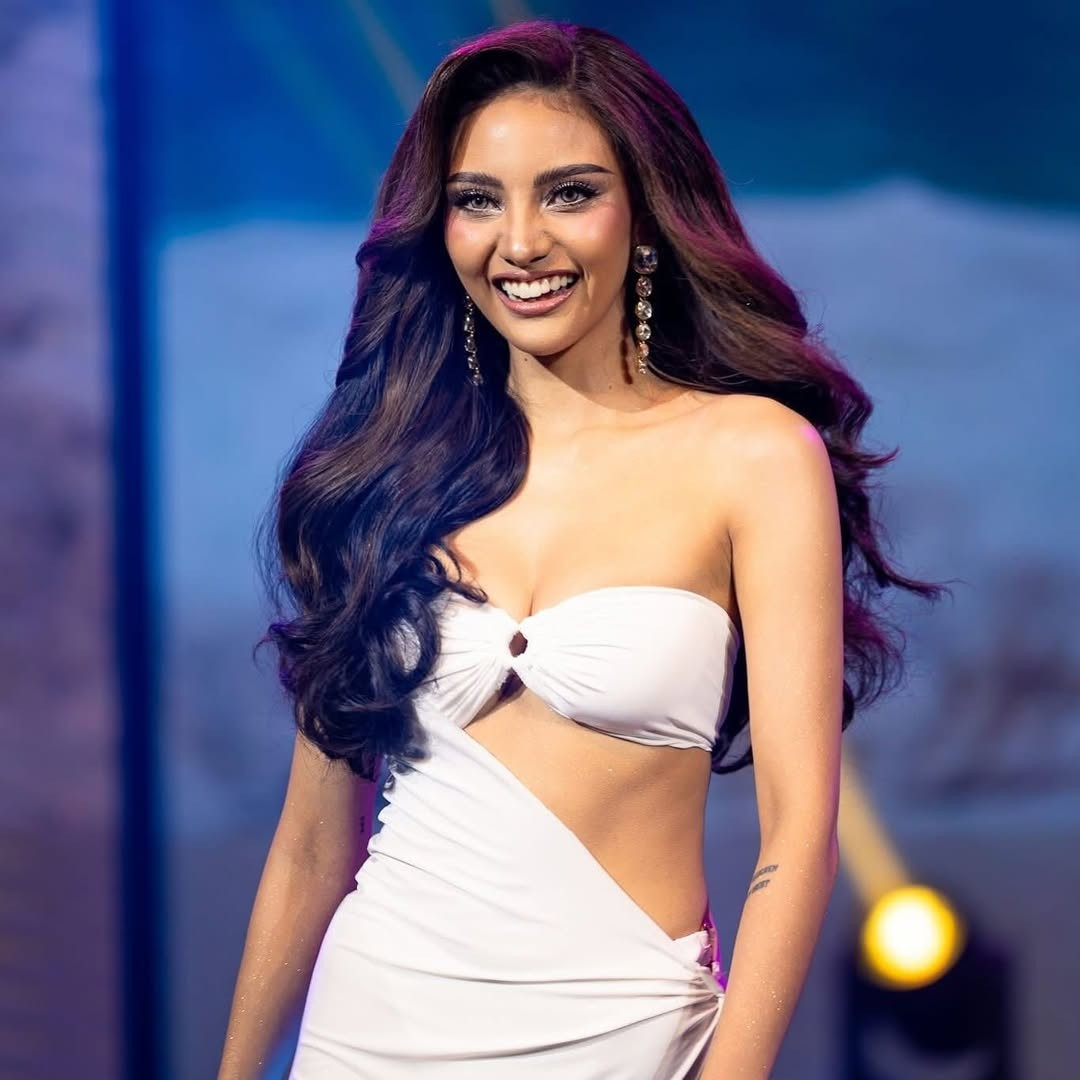 Mặc bikini khi đăng quang hoa hậu- Ảnh 4.