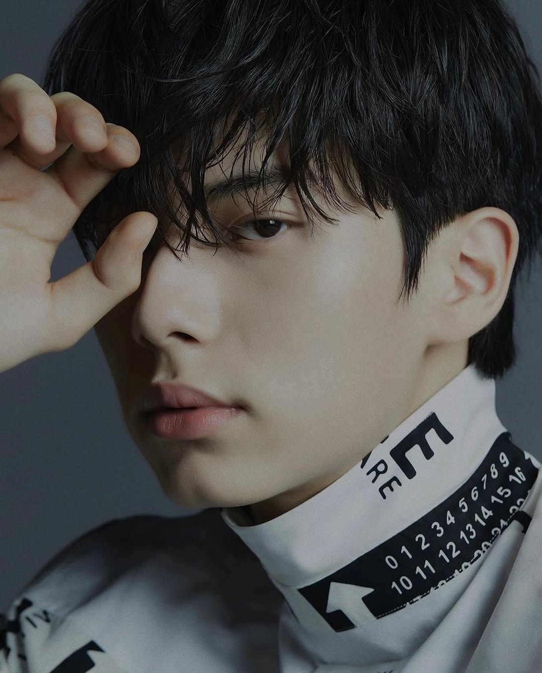 Mỹ nam 2K đang thống trị 42 quốc gia chính thức công khai bạn gái, thuyền couple với Yoona (SNSD) lật tan tành!- Ảnh 12. Mỹ nam 2K đang thống trị 42 quốc gia chính thức công khai bạn gái, thuyền couple với Yoona (SNSD) lật tan tành!- Ảnh 12.