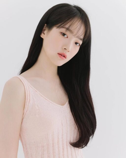 Sau cái chết của Kim Sae Ron, 2 cô em gái diễn viên đang ở đâu?- Ảnh 5. Sau cái chết của Kim Sae Ron, 2 cô em gái diễn viên đang ở đâu?- Ảnh 5.