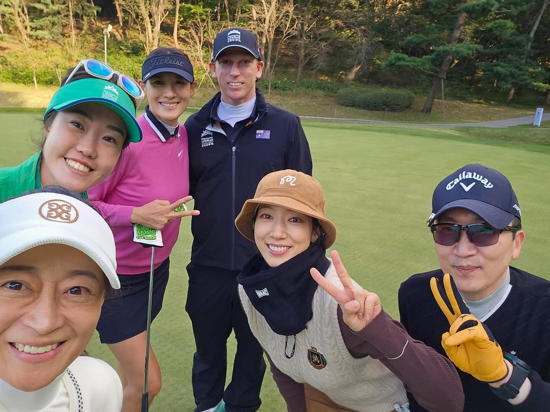 Park Shin Hye thân mật với Kim Soo Hyun tại sự kiện, nhưng nhan sắc sao thế này?- Ảnh 4.