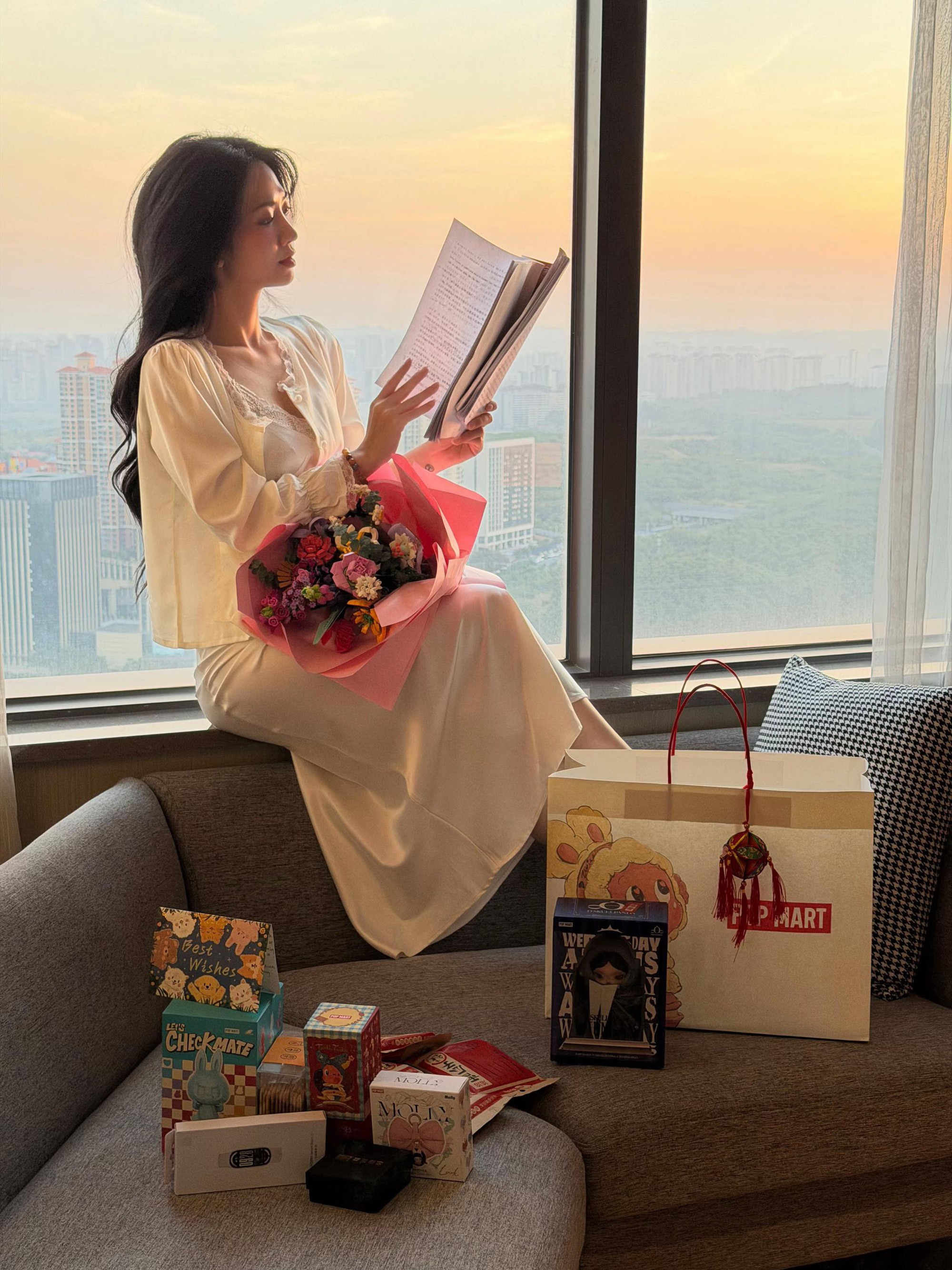 Phát hiện 1 mỹ nhân Việt đóng chính phim Trung Quốc: Visual đẹp hơn Triệu Lệ Dĩnh, bảo sao có tận 10 triệu fan- Ảnh 2.