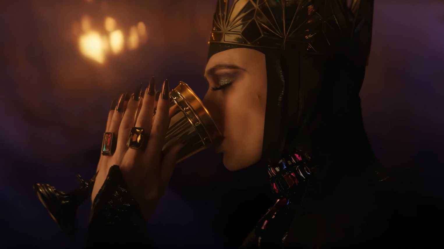 Cái giá phải trả của nàng Bạch Tuyết da không trắng như tuyết- Ảnh 3.