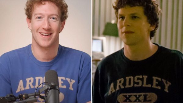 Mark Zuckerberg Đã Mua Một Trong Những Chiếc Áo Phông Social Network Của Jesse Eisenberg 26 Mark Zuckerberg Đã Mua Một Trong Những Chiếc Áo Phông Social Network Của Jesse Eisenberg social network5jpg irghjpg