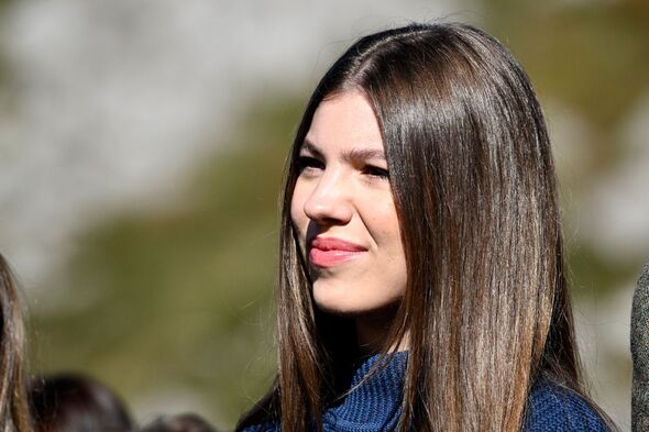 Em gái của nàng công chúa đẹp nhất Châu Âu chọn lối đi riêng, không theo con đường của chị gái- Ảnh 2.