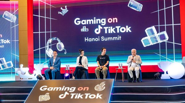 TikTok kết nối cộng đồng game Việt tại Gaming On TikTok Hanoi Summit 2025 29 TikTok kết nối cộng đồng game Việt tại Gaming On TikTok Hanoi Summit 2025 son 7186 epkojpg