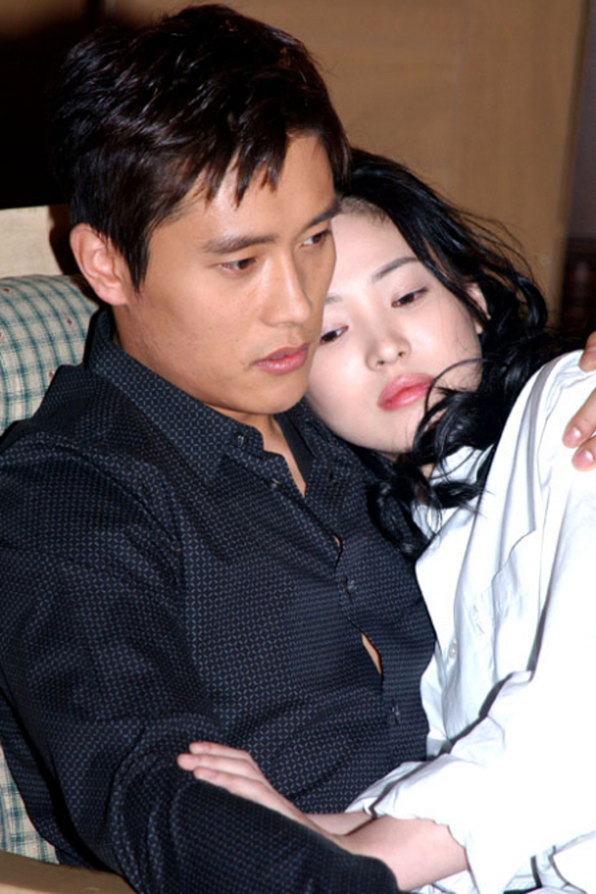 Bom tấn của Song Hye Kyo bất ngờ lên sóng: Rating lên tới 47%, chuyện phim giả tình thật mới sốc- Ảnh 3.