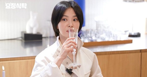 Song Hye Kyo bị chê xấu song hye kyo3 8864 6305 1736753969896 17367539702221939355149 0 0 338 645 crop 17367540293151237195172jpg