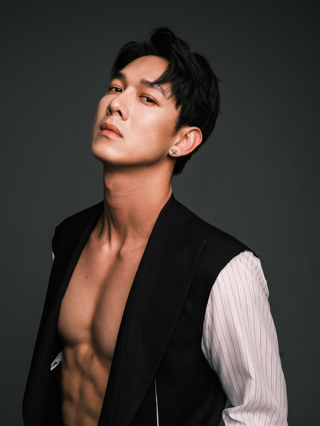 Mỹ nam Vbiz bị ép nói chuyện với cột điện, ăn mắng nửa ngày chỉ vì 1 câu thoại bây giờ ra sao?- Ảnh 6.