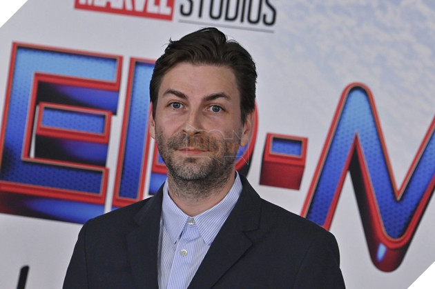 Dao Dien Spider-Man: No Way Home Tiet Lo Dieu Ong Kien Quyet Tu Choi Khi Lam Phim 2 Đạo diễn phim Spider-Man: No Way Home - Jon Watts