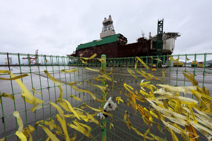 11 năm sau thảm kịch chìm phà Sewol: 304 sinh mạng mãi ra đi và những vết cắt đau đớn không thể nguôi ngoai- Ảnh 4.