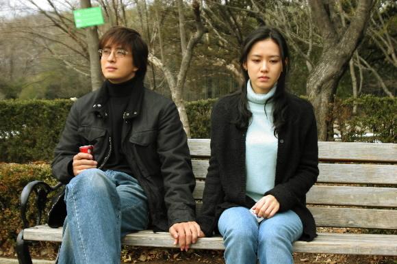 Son Ye Jin từng có cảnh nóng đầy mỹ cảm với Bae Yong Joon, nội dung phim ngang trái tới giờ vẫn thấy sai- Ảnh 3. Son Ye Jin từng có cảnh nóng đầy mỹ cảm với Bae Yong Joon, nội dung phim ngang trái tới giờ vẫn thấy sai- Ảnh 3.