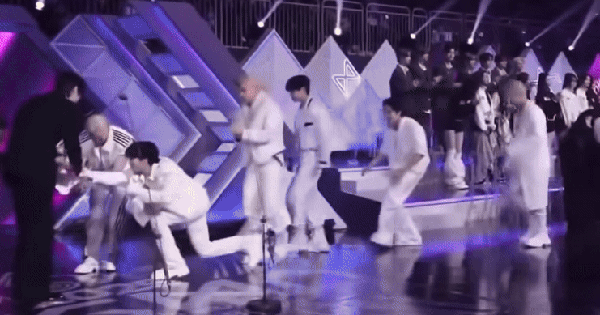 Động thái gây bão của dàn mỹ nam hot nhất showbiz ngay giữa sự kiện lớn st5 1763392217064753367867 68 0 457 743 crop 1763428025722515483875gifpng