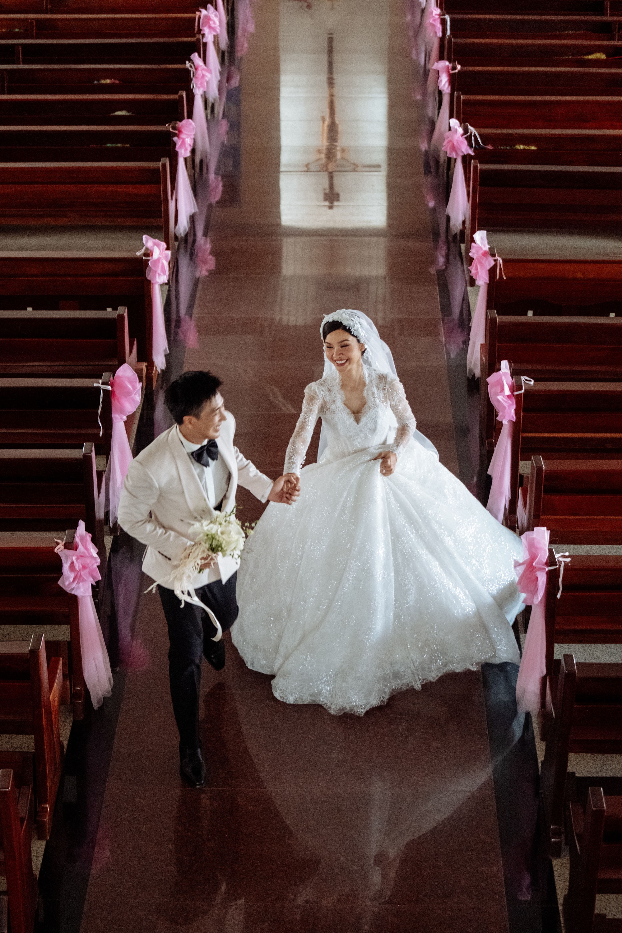 Cặp đôi người mẫu - diễn viên Vbiz bất ngờ tung ảnh cưới bí mật sau 5 năm hẹn hò- Ảnh 7.