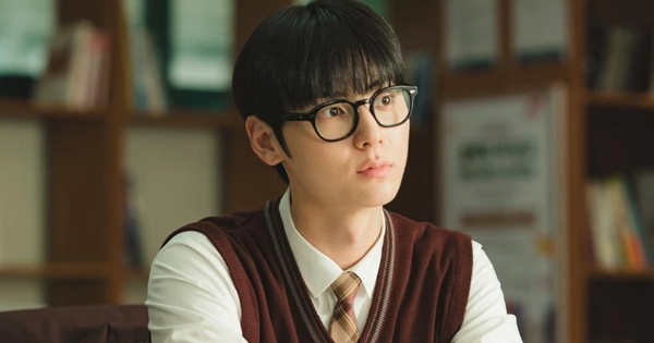 Phim học đường mới chiếu đã hot rần rần vì dàn cast đẹp hơn cả nguyên tác, nam chính là "thánh visual" đỉnh top đầu showbiz study group still1 17377777931331796328633 115 0 502 740 crop 1737777853104592188714png