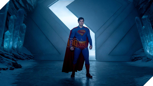 Edi Gathegi: Tu Cu Soc X-Men Den Vai Mister Terrific Bung No Trong Superman 2 Hình anh về Superman trong phim Superman