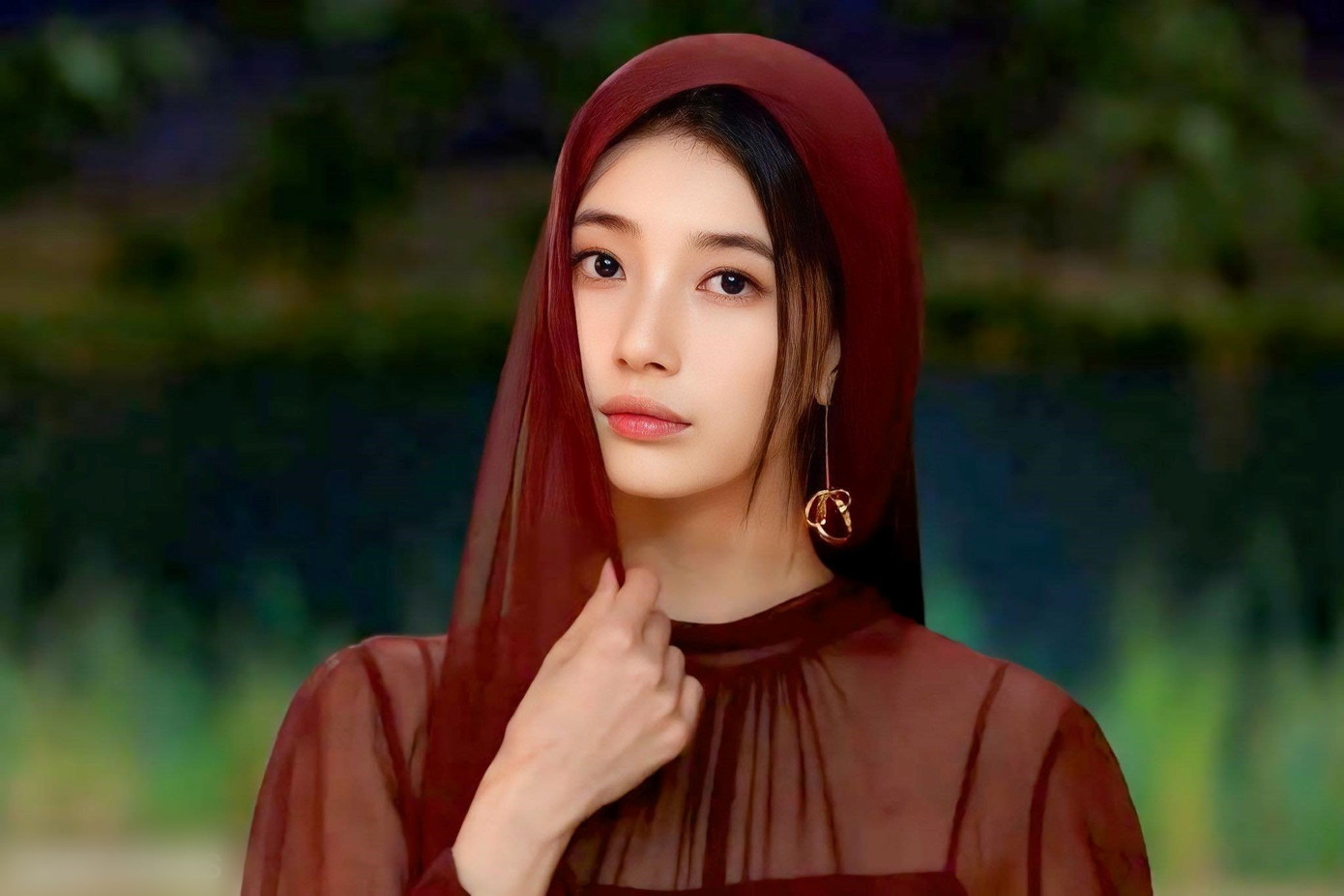 Suzy ngã ngựa- Ảnh 2.