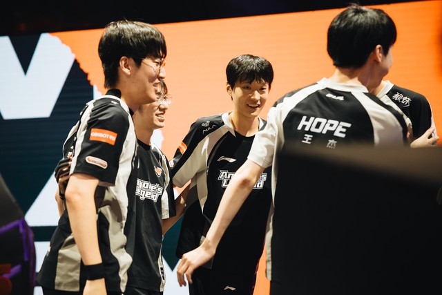 Dự đoán T1 - AL: Cuộc đối đầu giữa 2 thế hệ- Ảnh 3.