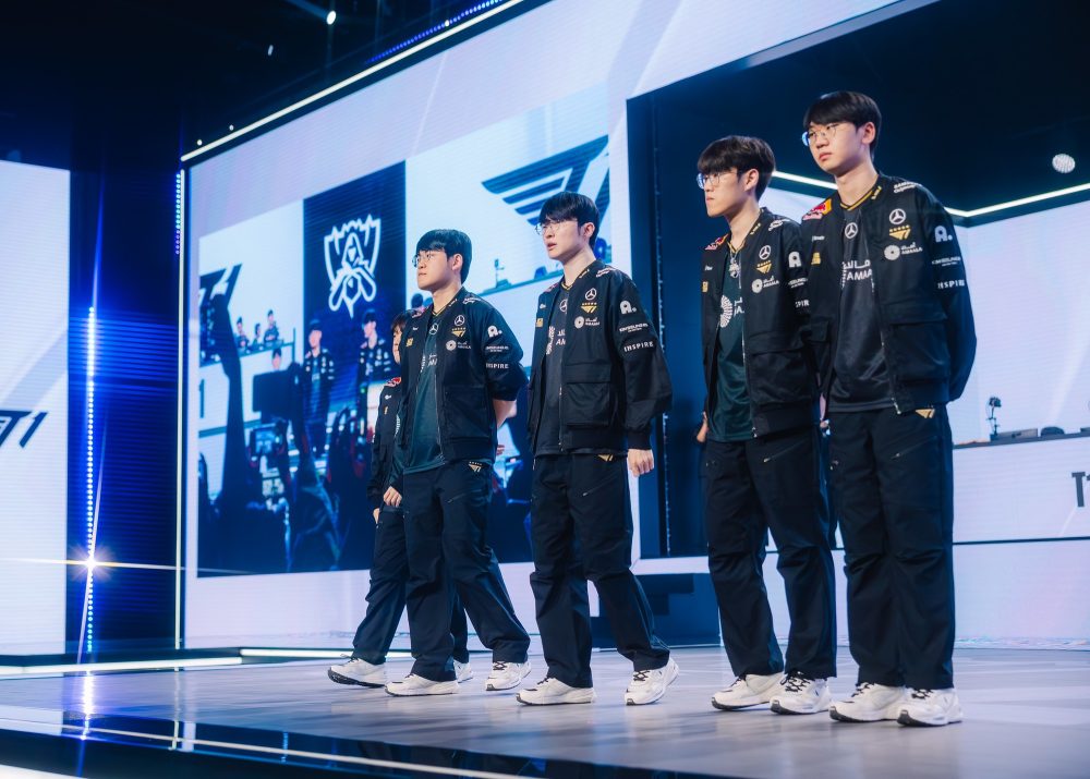 Tuyển thủ thi đấu đáng thất vọng trong trận thắng của T1 nhưng lại nhận Tuyển thủ thi đấu đáng thất vọng trong trận thắng của T1 nhưng lại nhận