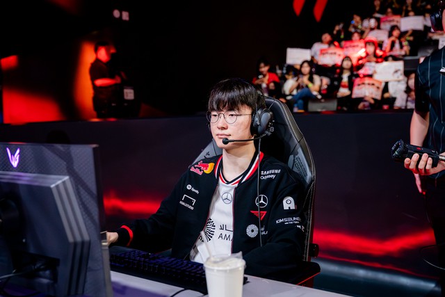 Nhưng T1 kịp khắc phục các nhược điểm thì cơ hội của họ vẫn còn Nhưng T1 kịp khắc phục các nhược điểm thì cơ hội của họ vẫn còn