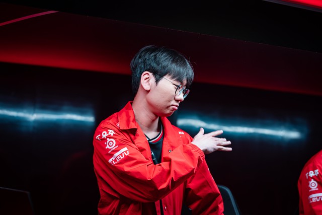 Càng ngày Doran càng chứng tỏ anh cũng là Càng ngày Doran càng chứng tỏ anh cũng là