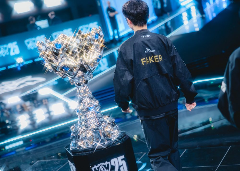 T1 lập kỷ lục T1 lập kỷ lục