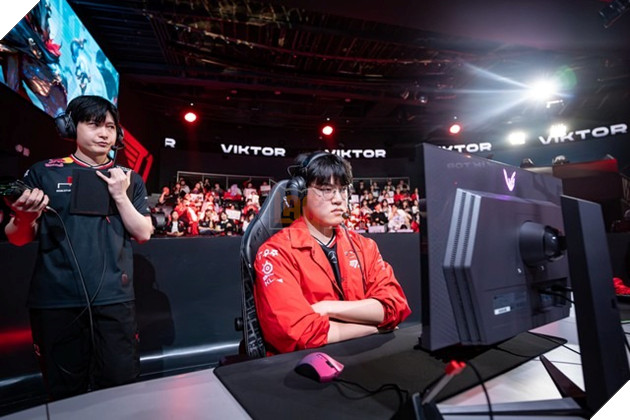 LMHT: HLV KkOma có thông báo quan trọng để kết thúc drama