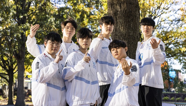 Nhìn lại DRX và T1 - 2 seed 4 đã làm nên lịch sử LMHT- Ảnh 2.