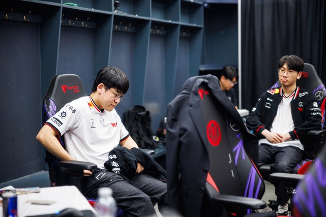 Poster EWC về T1 tiếp tục gây tranh cãi khiến cộng đồng ngao ngán- Ảnh 3.