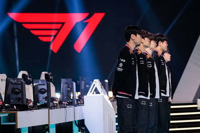 Cộng đồng tranh cãi lý do T1 bại trận trước AL tại EWC 2025- Ảnh 1. Cộng đồng tranh cãi lý do T1 bại trận trước AL tại EWC 2025- Ảnh 1.