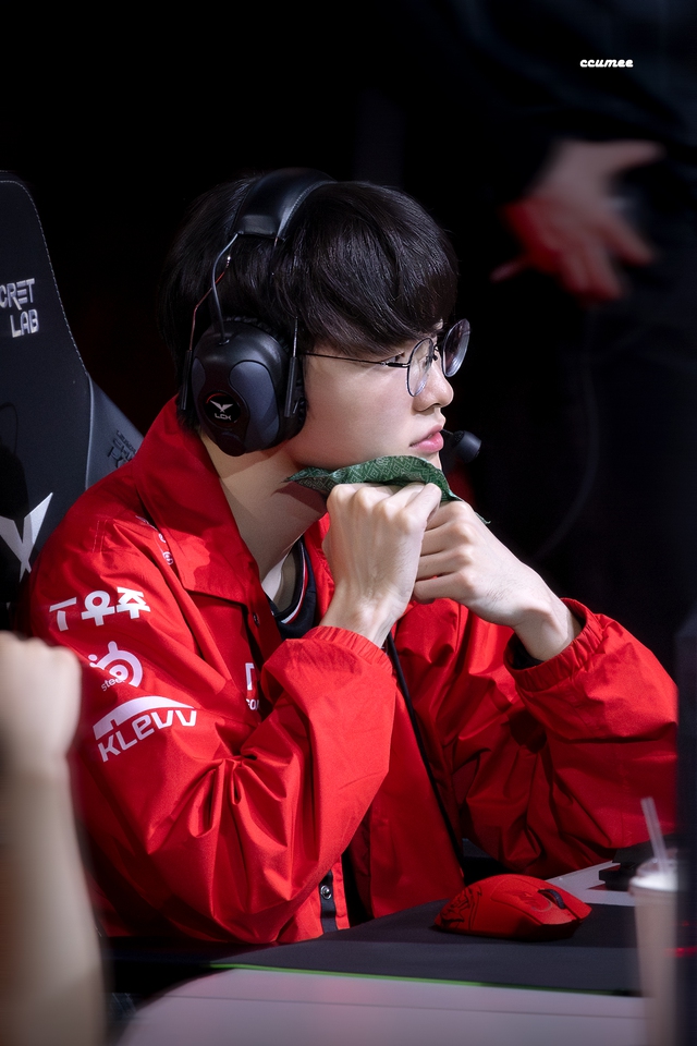 Faker chia sẻ đầy cay đắng sau trận thua NS- Ảnh 2. Faker chia sẻ đầy cay đắng sau trận thua NS- Ảnh 2.