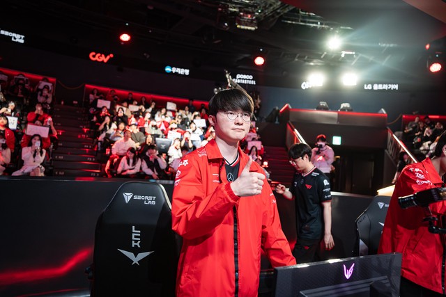 t1-faker-thanh-tich-2-17440174735351497294064-1744037966352-1744037966571787874105 T1 tiếp tục lập