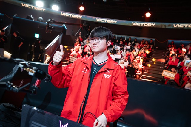 Mặc drama liên quan Gumayusi, T1 tiếp tục