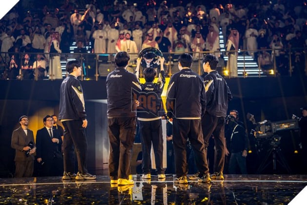 GEN.G nối dài chuỗi bất bại với chức vô địch EWC 2025