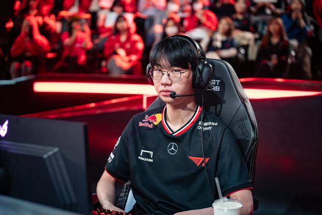 Đại thắng Gen.G nhưng T1 vô tình lộ ra một điểm yếu chí mạng- Ảnh 2. Đại thắng Gen.G nhưng T1 vô tình lộ ra một điểm yếu chí mạng- Ảnh 2.