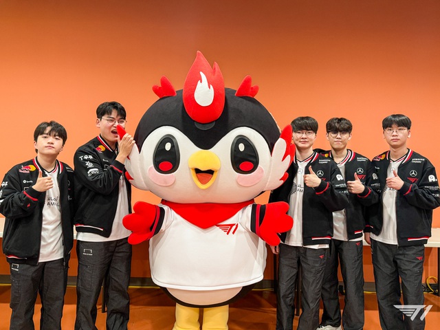 "Shut down" Gen.G, cặp bot T1 còn lập cột mốc đáng nhớ t1 geng gumayusi keria 1 1753443799710579333876