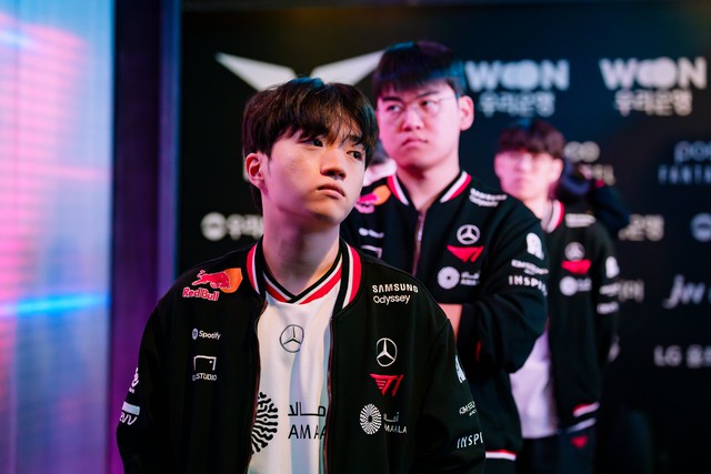 T1 lại lặp lại sai lầm T1 lại lặp lại sai lầm