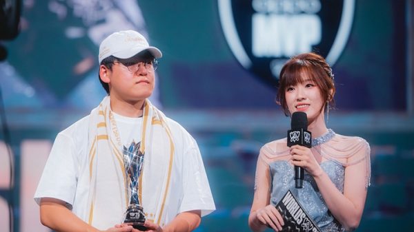 Tin chuyển nhượng LMHT 16/11: T1 từ bỏ Gumayusi, chiêu mộ Viper? Uzi về IG? t1 gumayushi 1611jpg