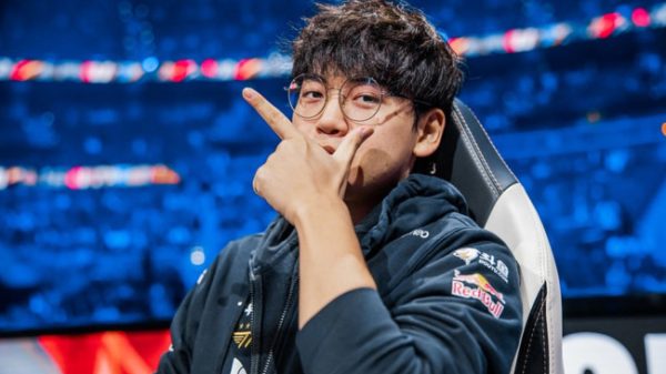 Trước thềm khai mở CKTG 2025, Gumayusi có động thái “hóm hỉnh” trấn an fan t1 gumayusi thumbjpg