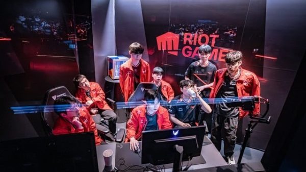 LMHT: Đến T1 cũng đối mặt với chuyện lỗ nặng khi đầu tư quá nhiều cho Esports 26 LMHT: Đến T1 cũng đối mặt với chuyện lỗ nặng khi đầu tư quá nhiều cho Esports t1 lo von 3 ekftjpg