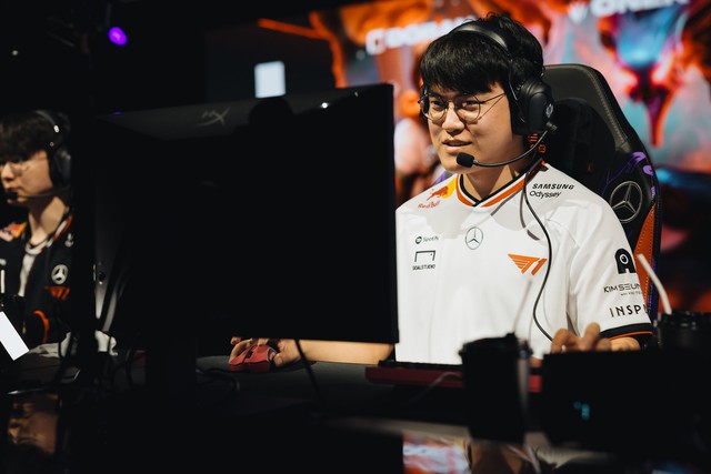 Cộng đồng phát hiện sự thật