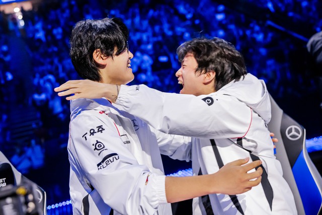 Tuyển thủ T1 hé lộ đã chọn xong tướng cho skin CKTG, không nằm ngoài dự đoán- Ảnh 1. Tuyển thủ T1 hé lộ đã chọn xong tướng cho skin CKTG, không nằm ngoài dự đoán- Ảnh 1.