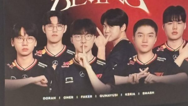 T1 âm thầm đưa Smash vào đội hình chính, tiếp tục khiến fan bất mãn vì động thái mập mờ t1 smash doi hinh 6 nguoi 2jpg