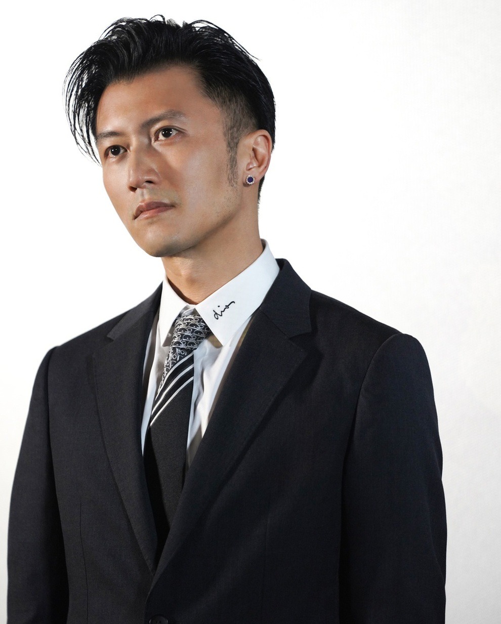 Quá khứ gây sốc của Tạ Đình Phong: Đánh hội đồng đàn anh thừa sống thiếu chết, ngồi tù vì tội lỗi khó tha thứ- Ảnh 8.