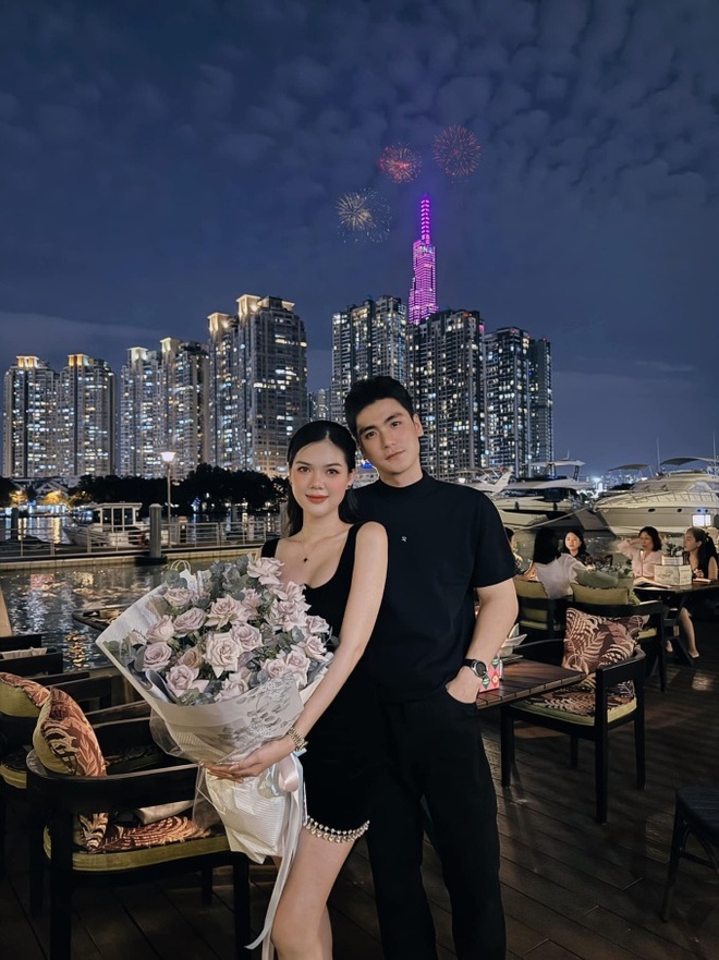 Ngọc Trinh khóc vì nhớ người yêu cũ- Ảnh 1.